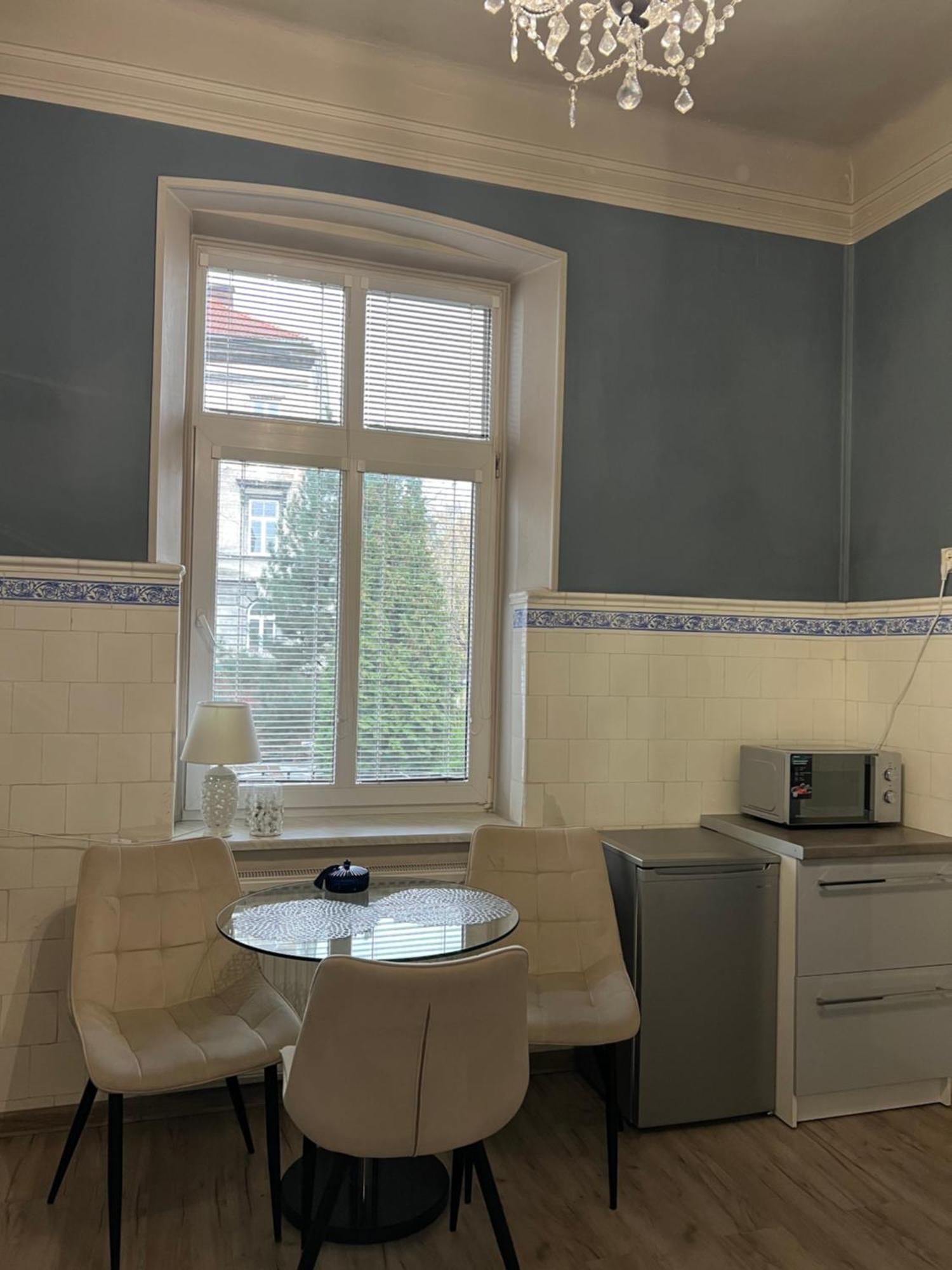 Apartamenty Przy Dworcu Přemyšl Exteriér fotografie